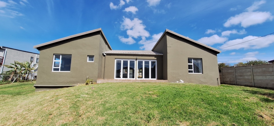 3 Bedroom Property for Sale in Albertinia Western Cape